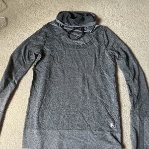 tight grey running sweatshirt- under armour